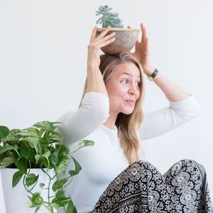 Meet your Posher, Larissa